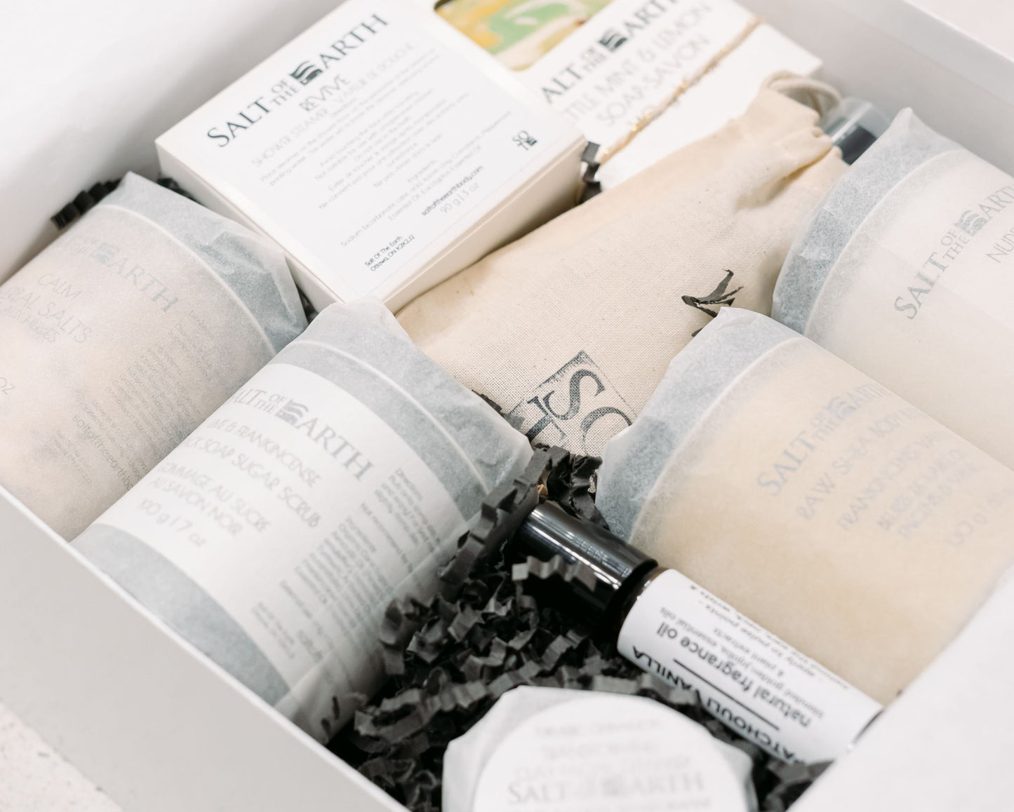 BOTANICAL SKINCARE SPA BOX - SALT OF THE EARTH